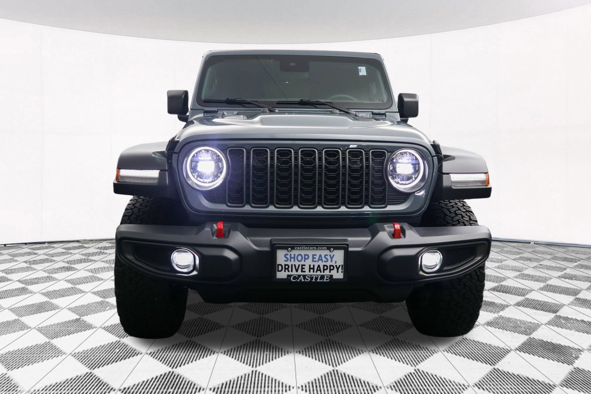 Used 2024 Jeep Wrangler Unlimited Rubicon w/ Dual Top Group AWD/4WD image 39
