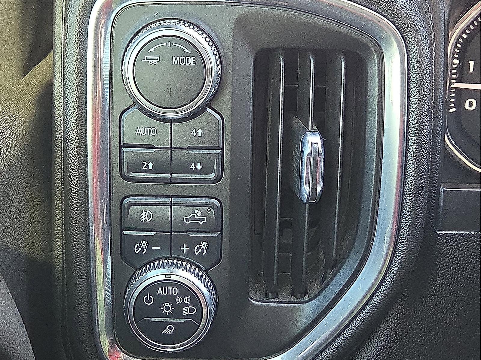 Used 2021 GMC Sierra 1500 Denali w/ Denali Premium Package image 21