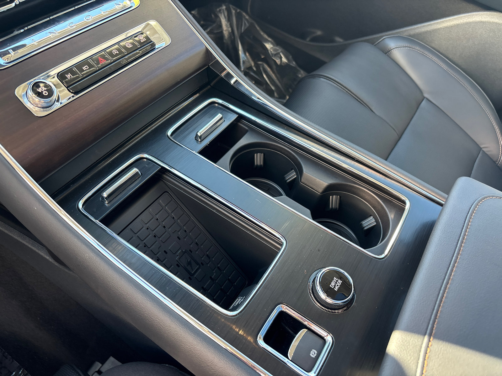 New 2027 Lincoln Aviator Reserve AWD/4WD image 21
