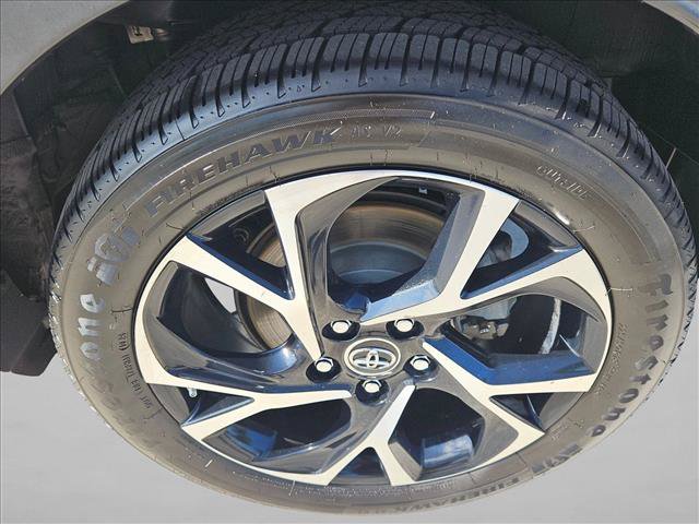 Used 2019 Toyota C-HR Limited FWD image 22