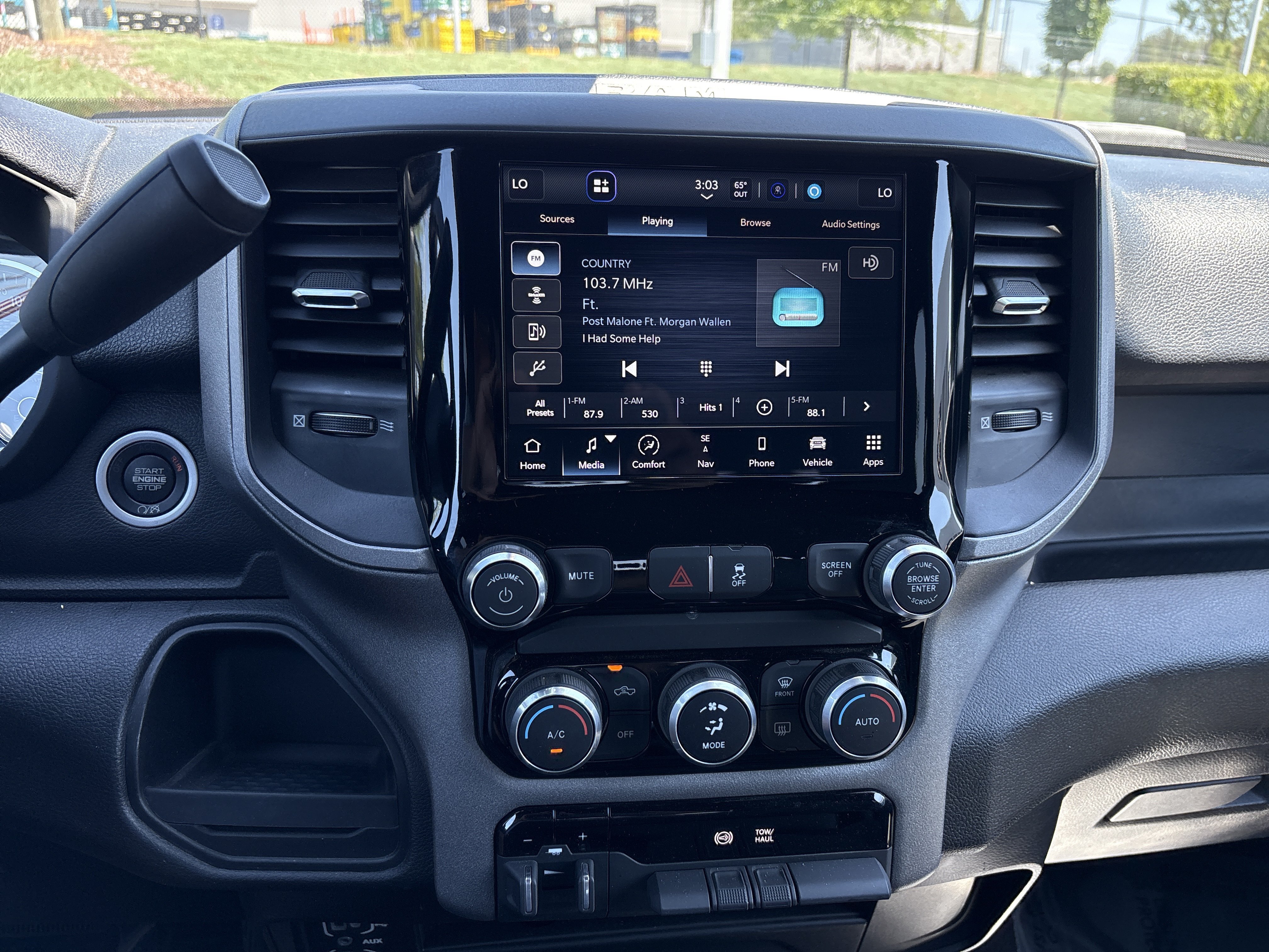Certified 2024 RAM 3500 Tradesman w/ Chrome Appearance Group AWD/4WD image 28