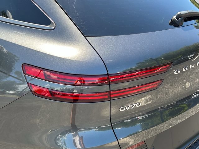 Used 2024 Genesis GV70 2.5T w/ Sport Prestige Package AWD/4WD image 37