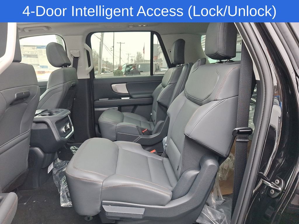 New 2025 Ford Expedition Max Active image 6