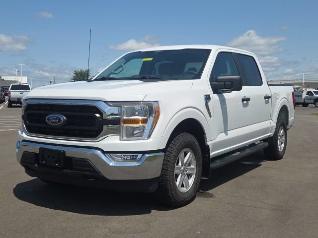 Used 2022 Ford F150 XLT AWD/4WD image 2