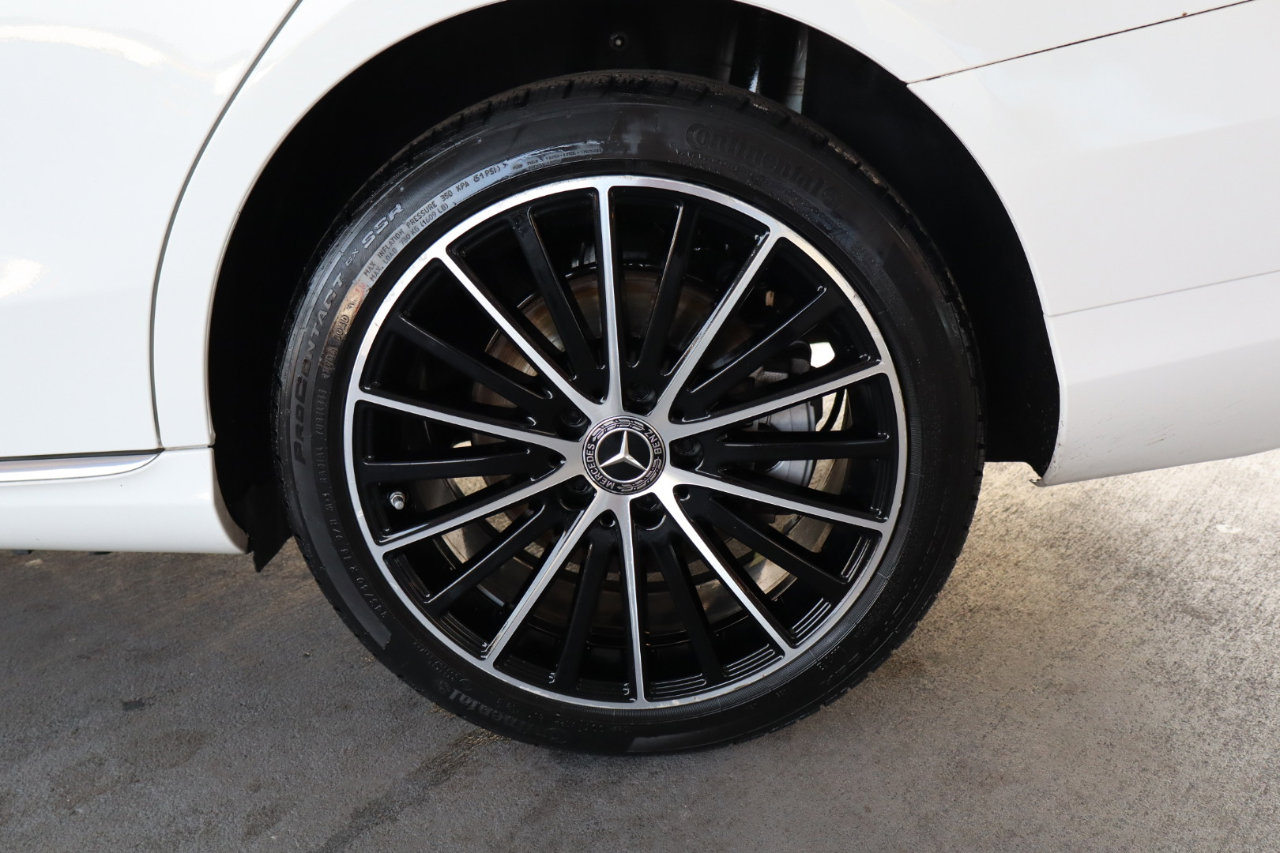 Used 2019 Mercedes-Benz C 300 4MATIC Sedan image 54