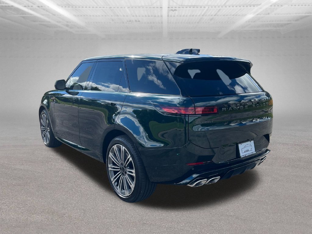 New 2026 Land Rover Range Rover Sport Dynamic SE AWD/4WD image 3