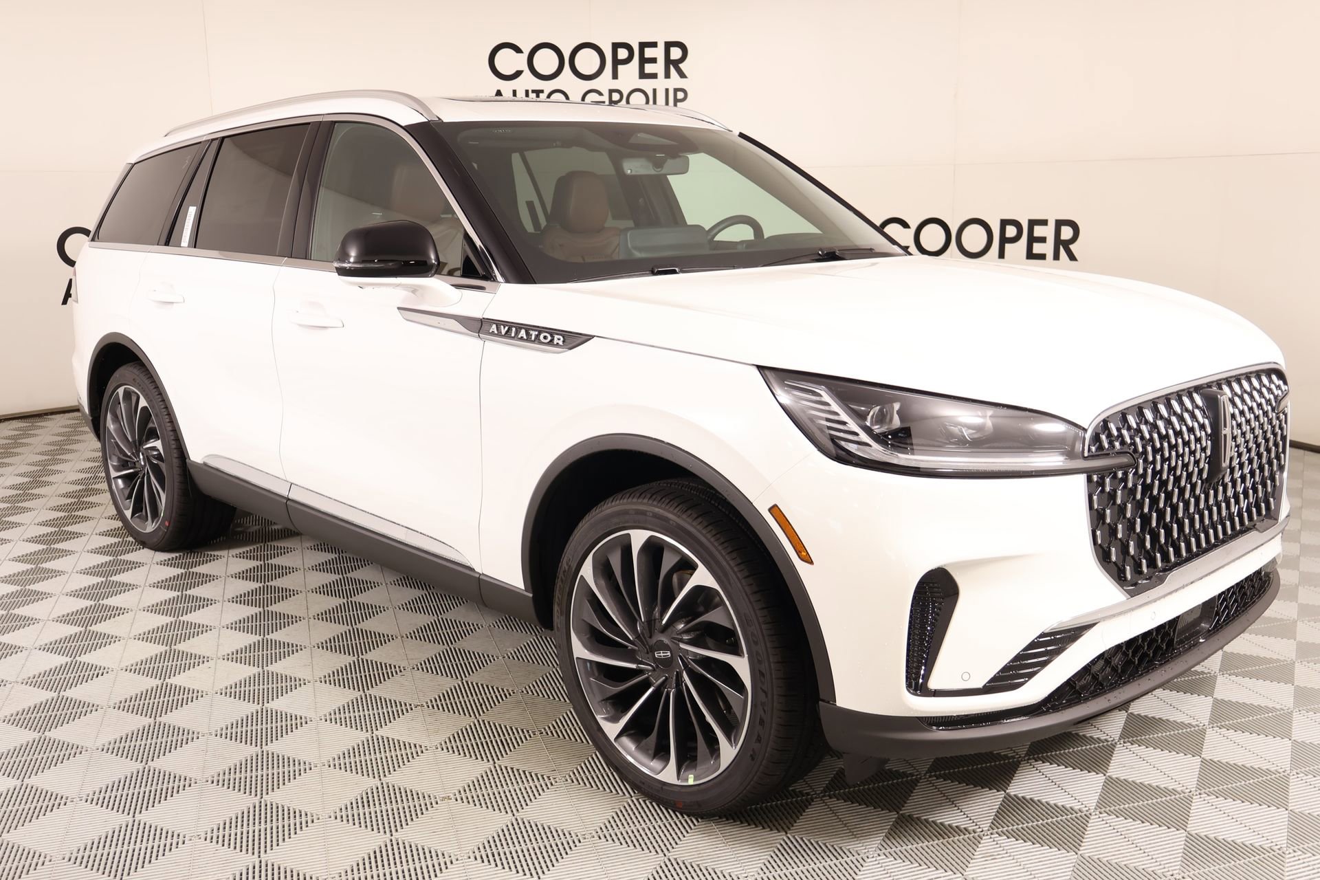 New 2026 Lincoln Aviator Reserve AWD/4WD image 1