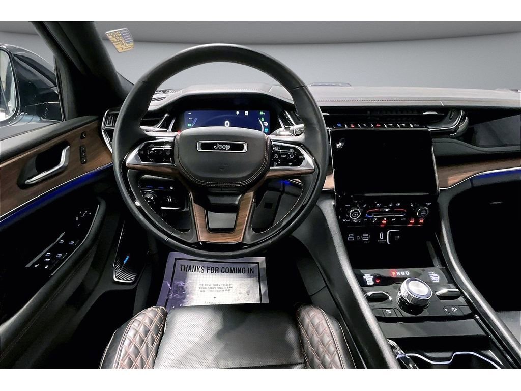 Used 2024 Jeep Grand Cherokee Summit w/ Luxury Tech Group V image 7