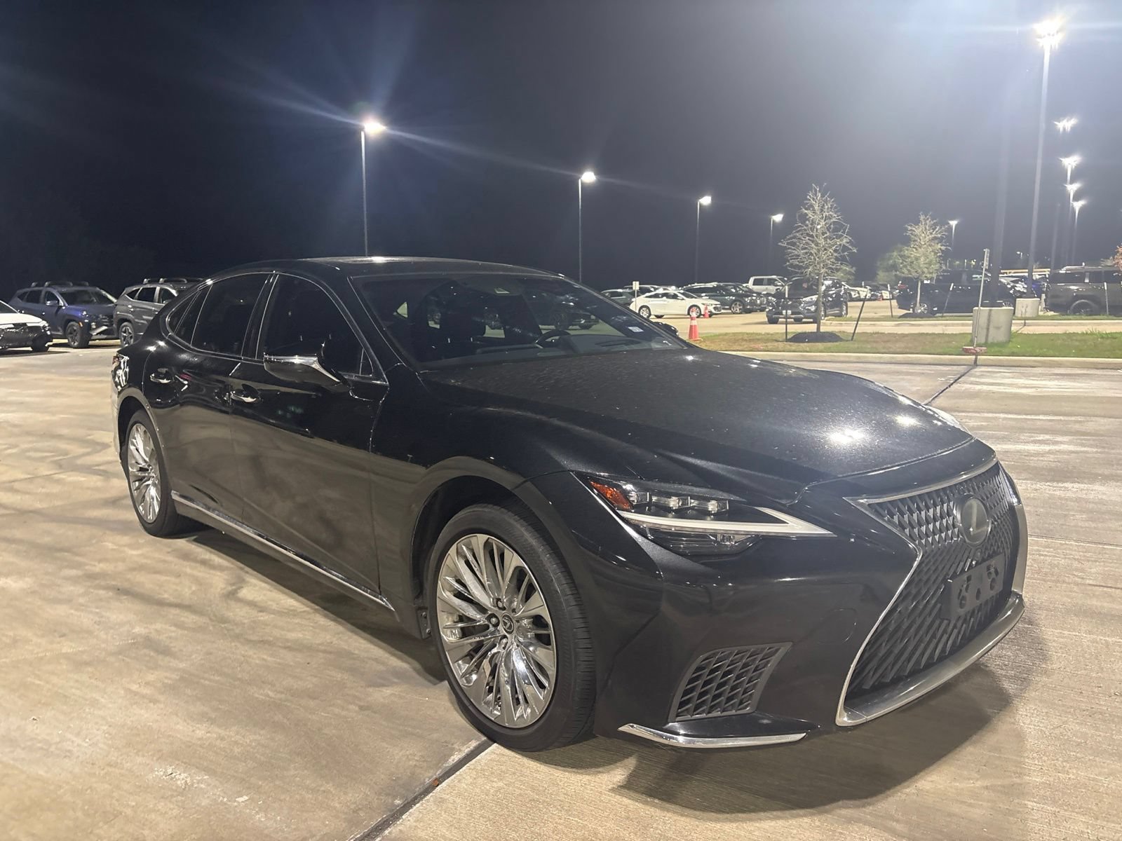 Used 2021 Lexus LS 500 w/ Interior Upgrade Package RWD image 3