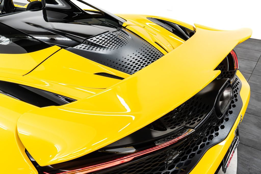 Used 2024 McLaren 750S Spider image 20