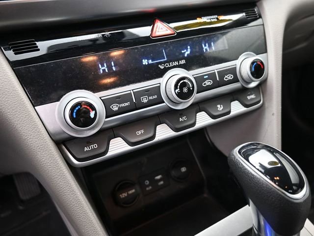 Used 2020 Hyundai Elantra SE w/ Convenience Package (C2) image 33