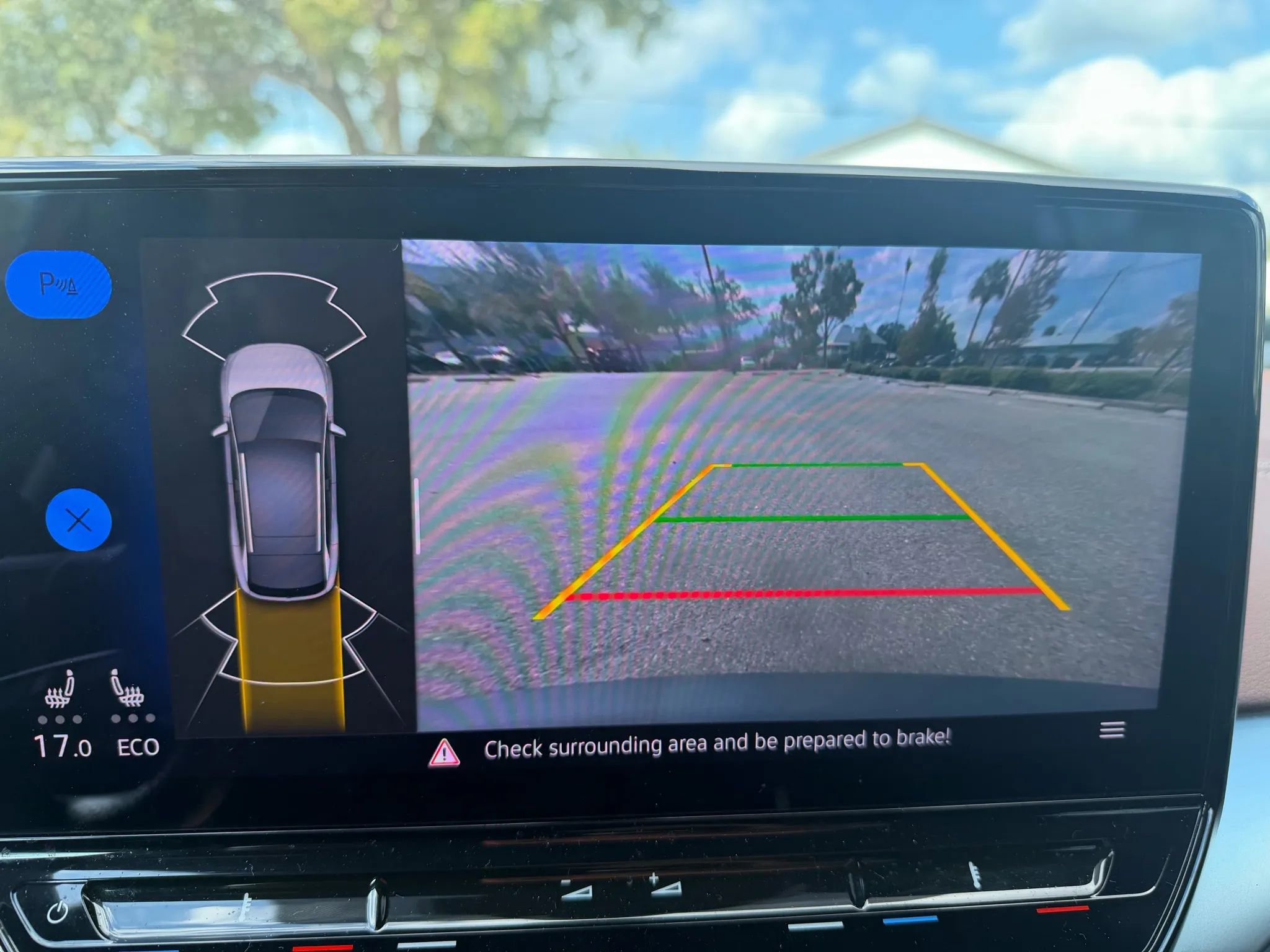 Used 2021 Volkswagen ID.4 Pro S w/ Gradient Package image 14