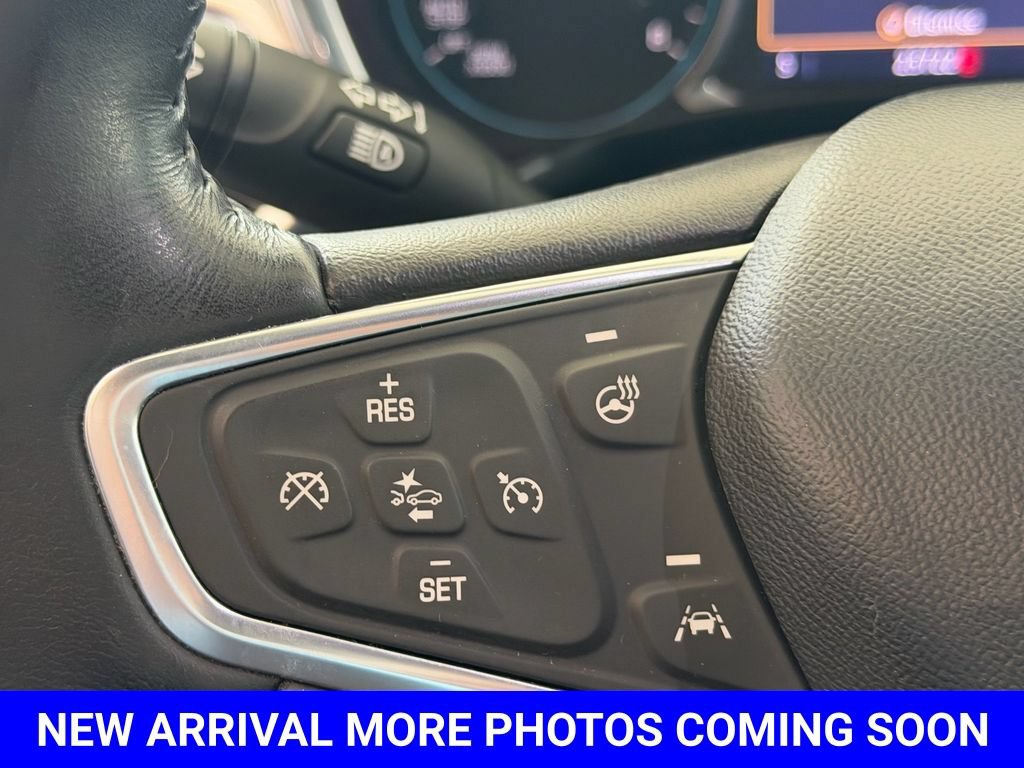 Used 2022 Chevrolet Equinox Premier AWD/4WD image 24