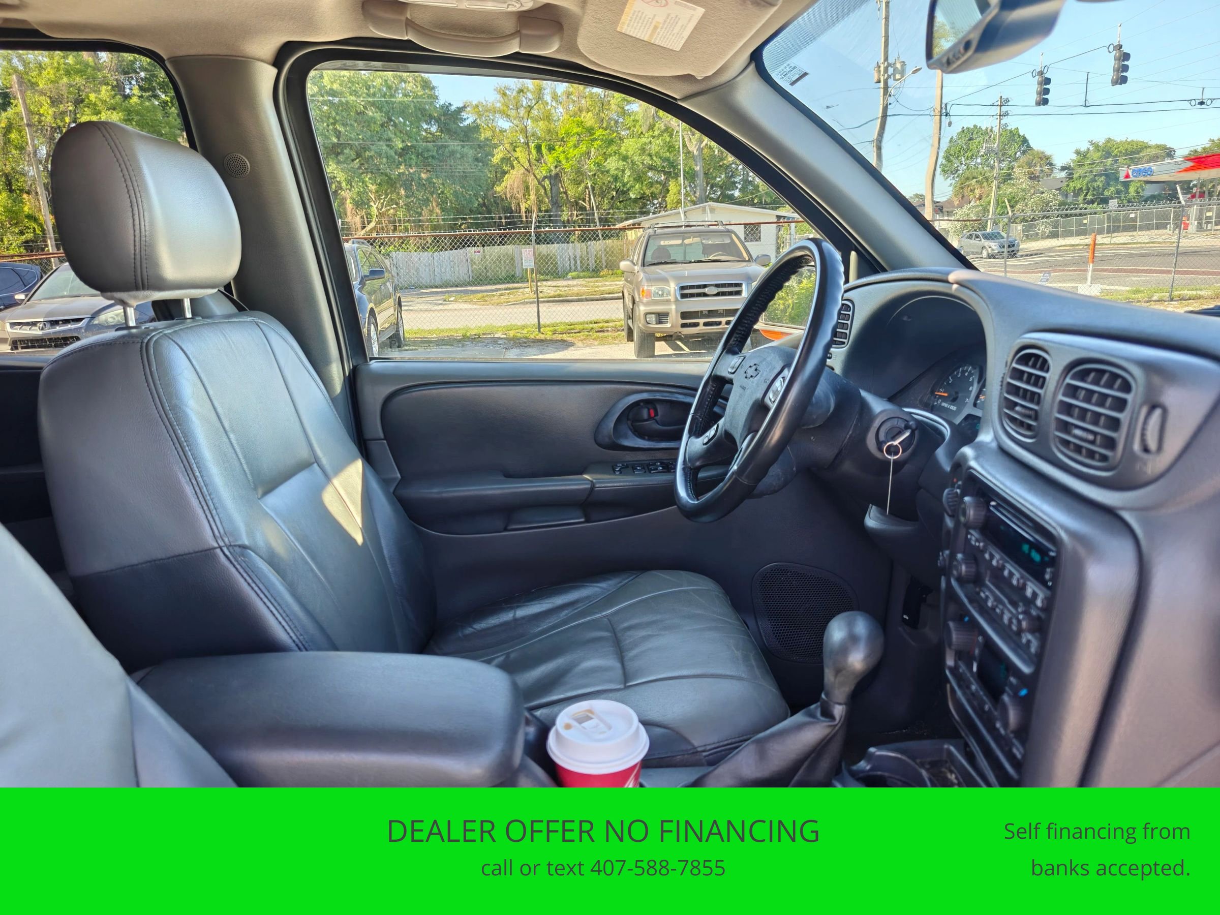 Used 2004 Chevrolet TrailBlazer 4WD w/ LT Preferred Equipment Group image 16