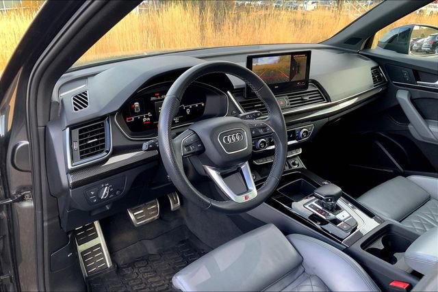 Used 2023 Audi SQ5 Premium Plus w/ Premium Plus Package image 14