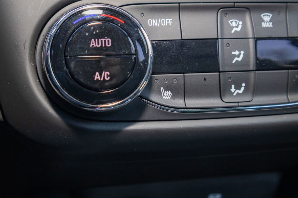 Used 2022 Chevrolet TrailBlazer ACTIV w/ Sun and Liftgate Package image 22