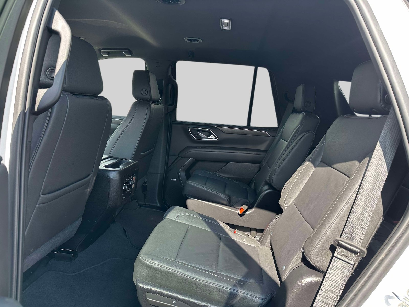 Used 2024 Chevrolet Tahoe LT AWD/4WD image 11