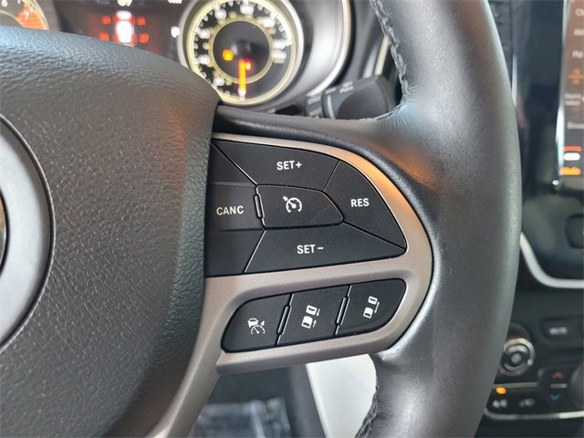 Used 2021 Jeep Cherokee Limited w/ Elite Package image 32