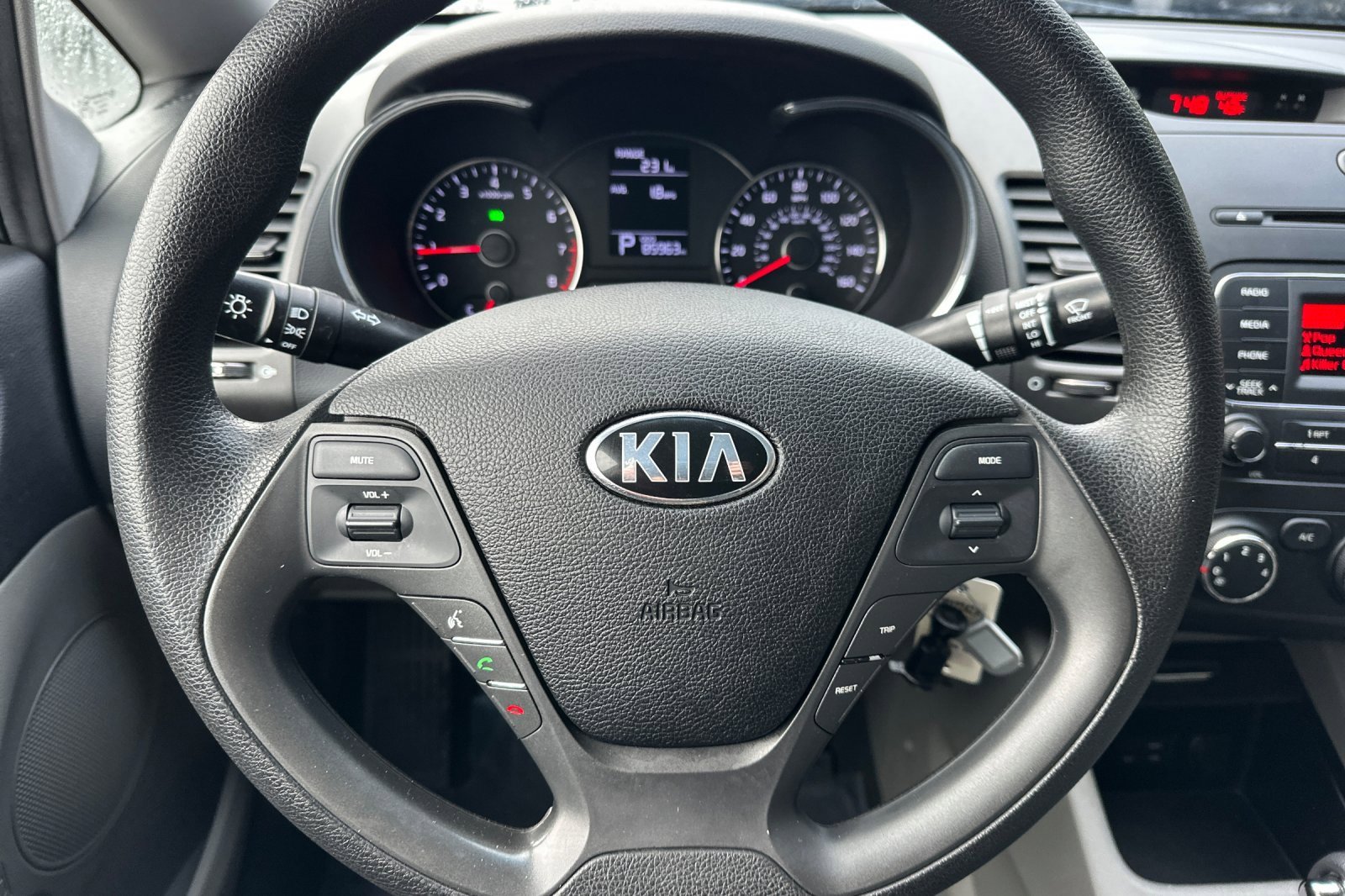 Used 2016 Kia Forte LX image 22