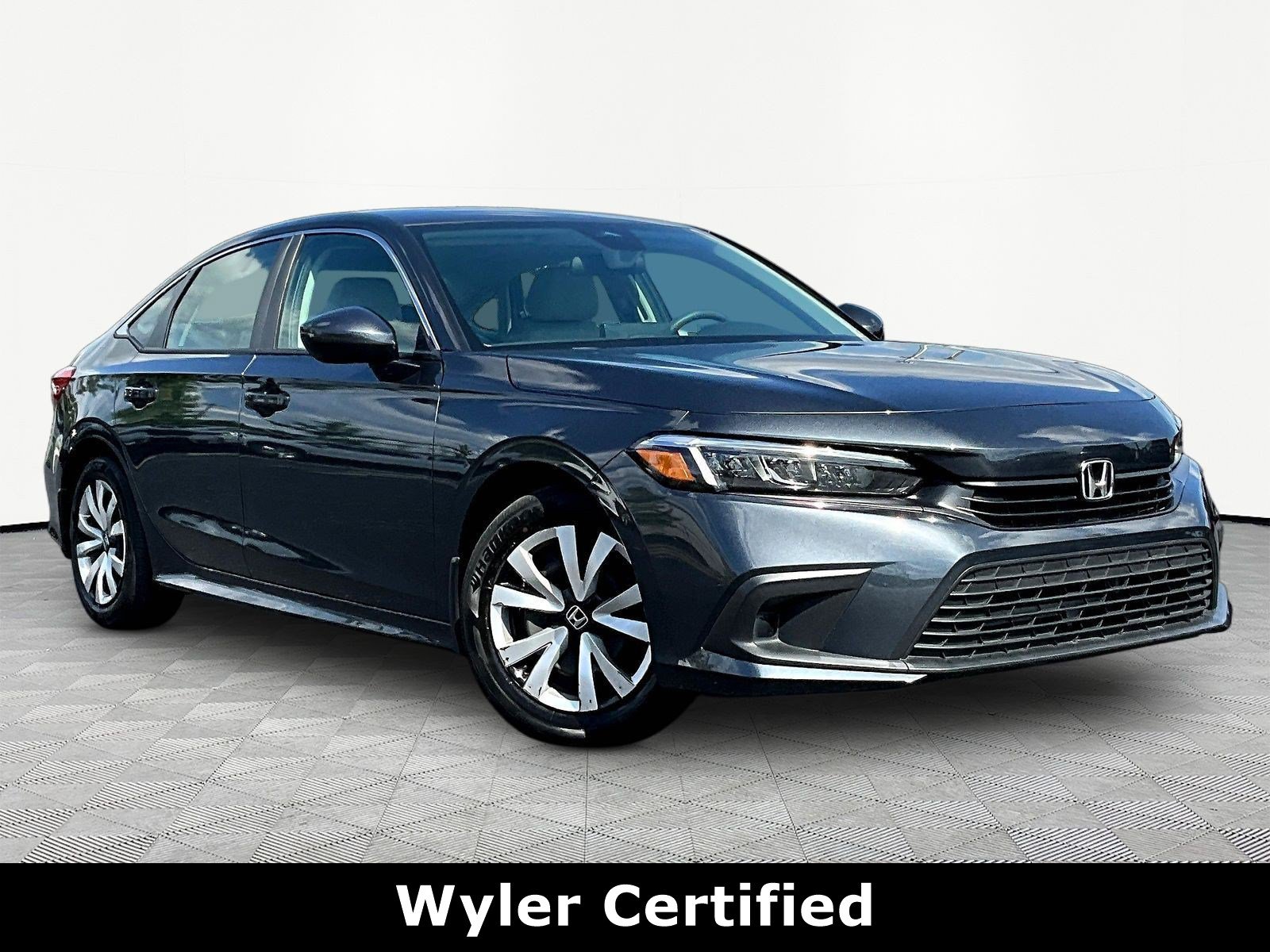 Used 2024 Honda Civic LX image 3