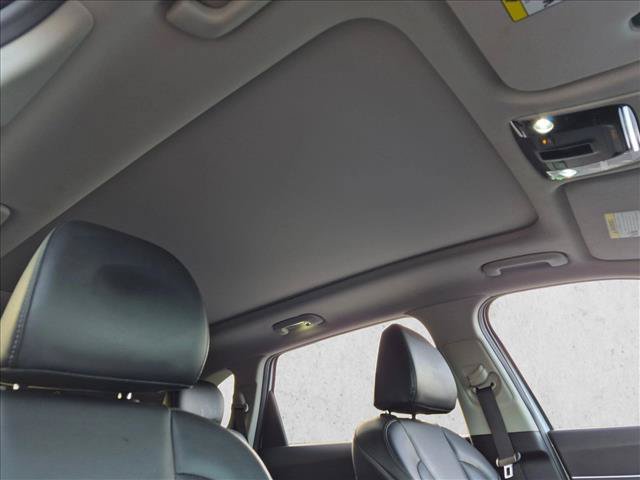 Used 2025 Kia Sorento S w/ Panoramic Sunroof Package FWD image 21