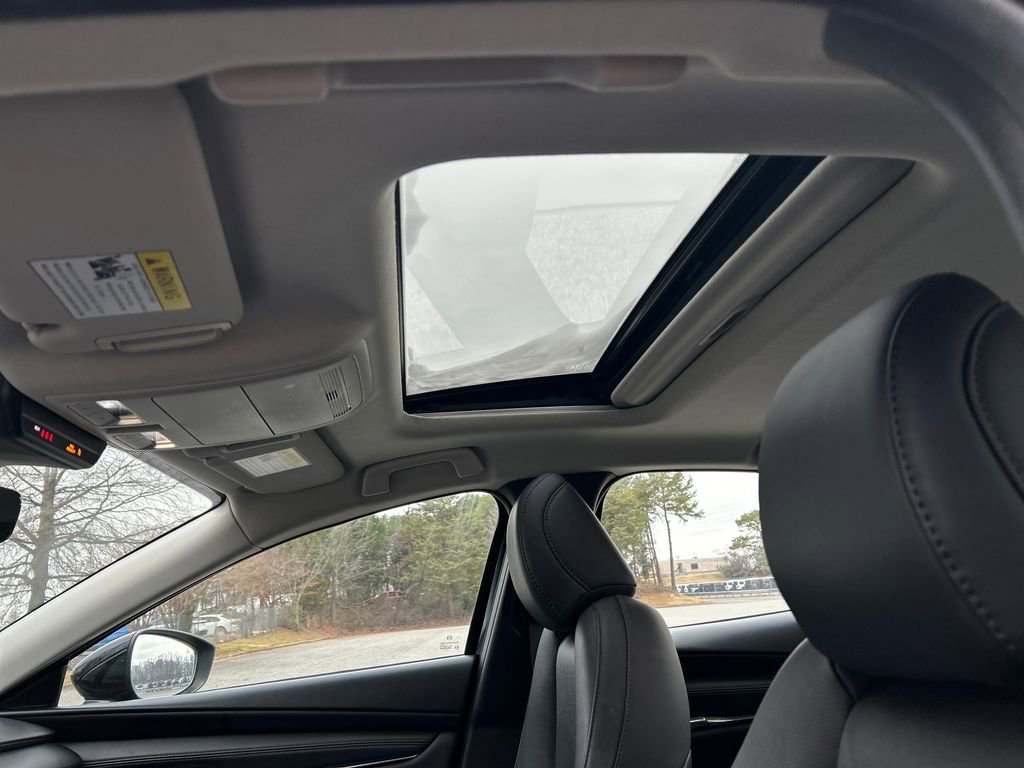 Used 2022 MAZDA MAZDA3 s image 25