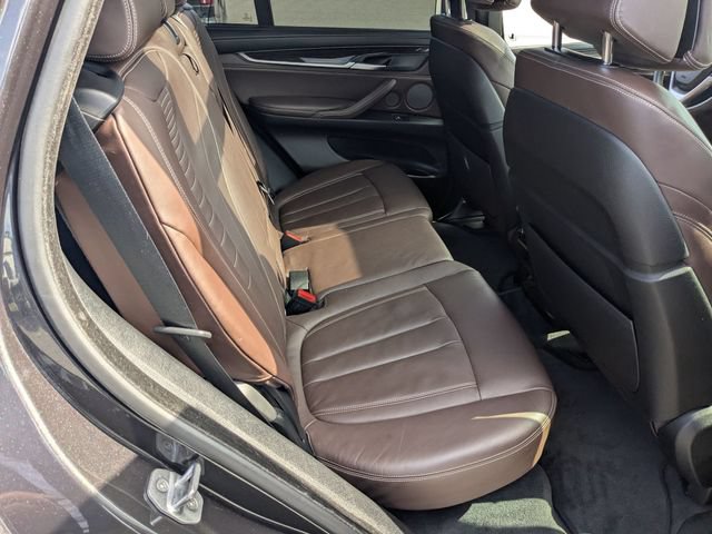 Used 2017 BMW X5 xDrive50i AWD/4WD image 30