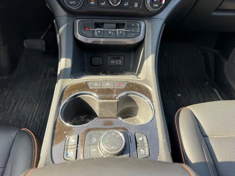 Used 2023 GMC Acadia AT4 w/ Technology Package AWD/4WD image 18