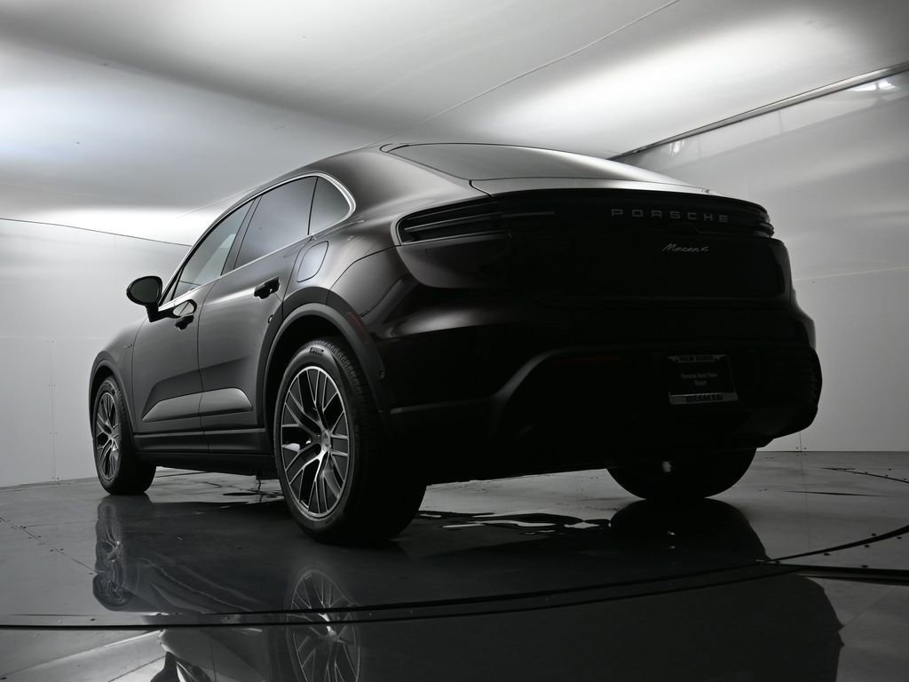 Certified 2025 Porsche Macan 4 Electric image 49