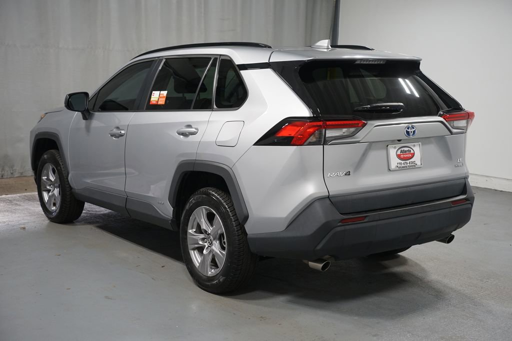 Certified 2022 Toyota RAV4 LE image 6
