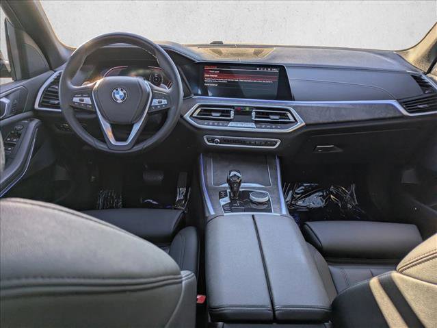 Used 2022 BMW X5 sDrive40i w/ Parking Assistance Package image 18