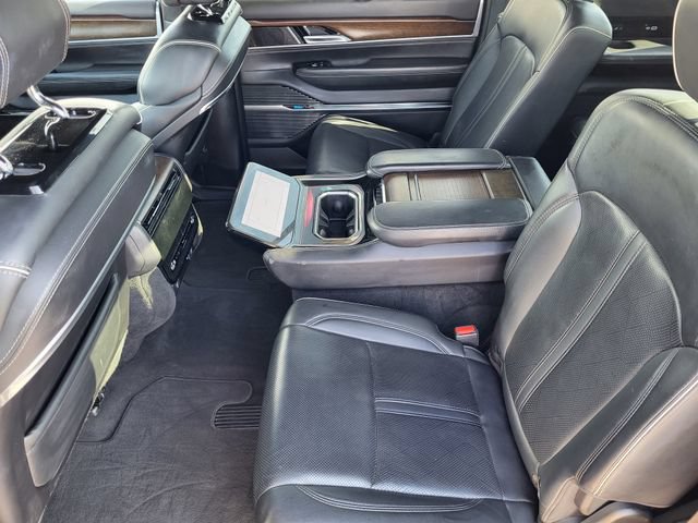 Certified 2023 Jeep Grand Wagoneer Series II AWD/4WD image 22