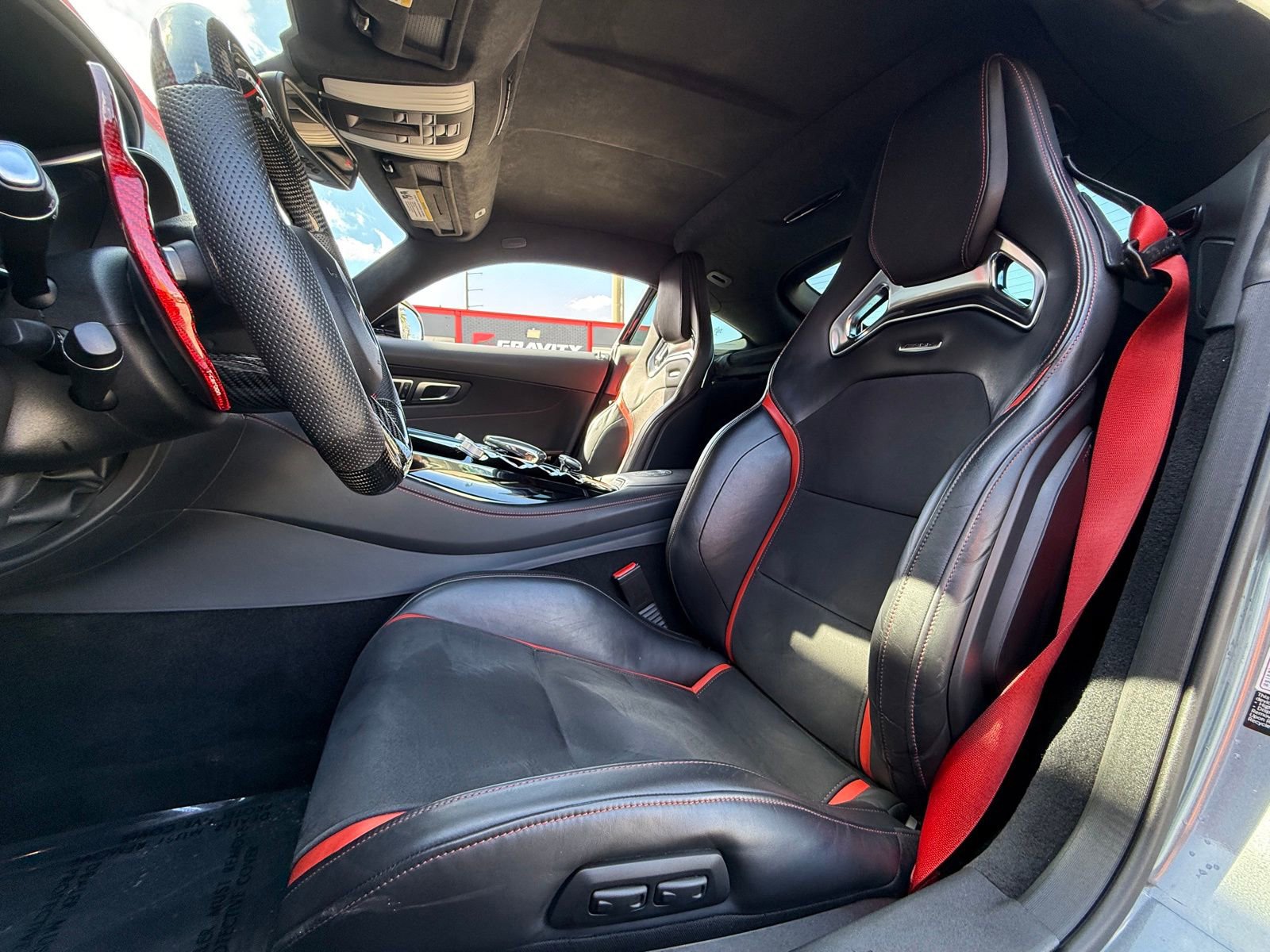 Used 2016 Mercedes-Benz AMG GT S image 16