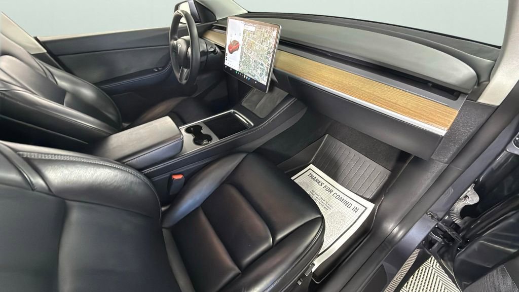 Used 2022 Tesla Model Y Performance image 35