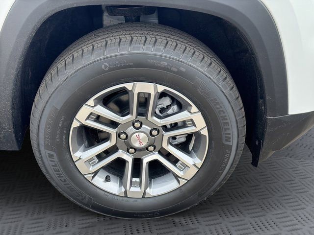 New 2026 GMC Terrain Elevation w/ LPO, Floor Liner Package image 27