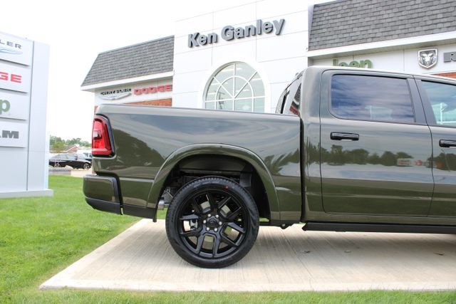 New 2027 RAM 1500 Laramie w/ Night Edition AWD/4WD image 39