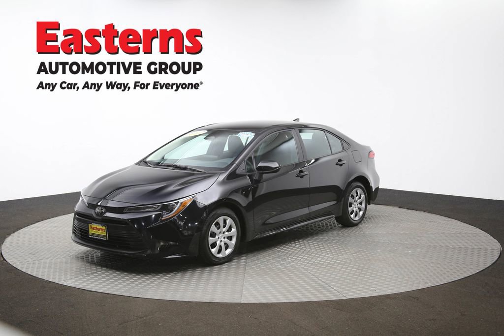 Used 2023 Toyota Corolla LE image 54