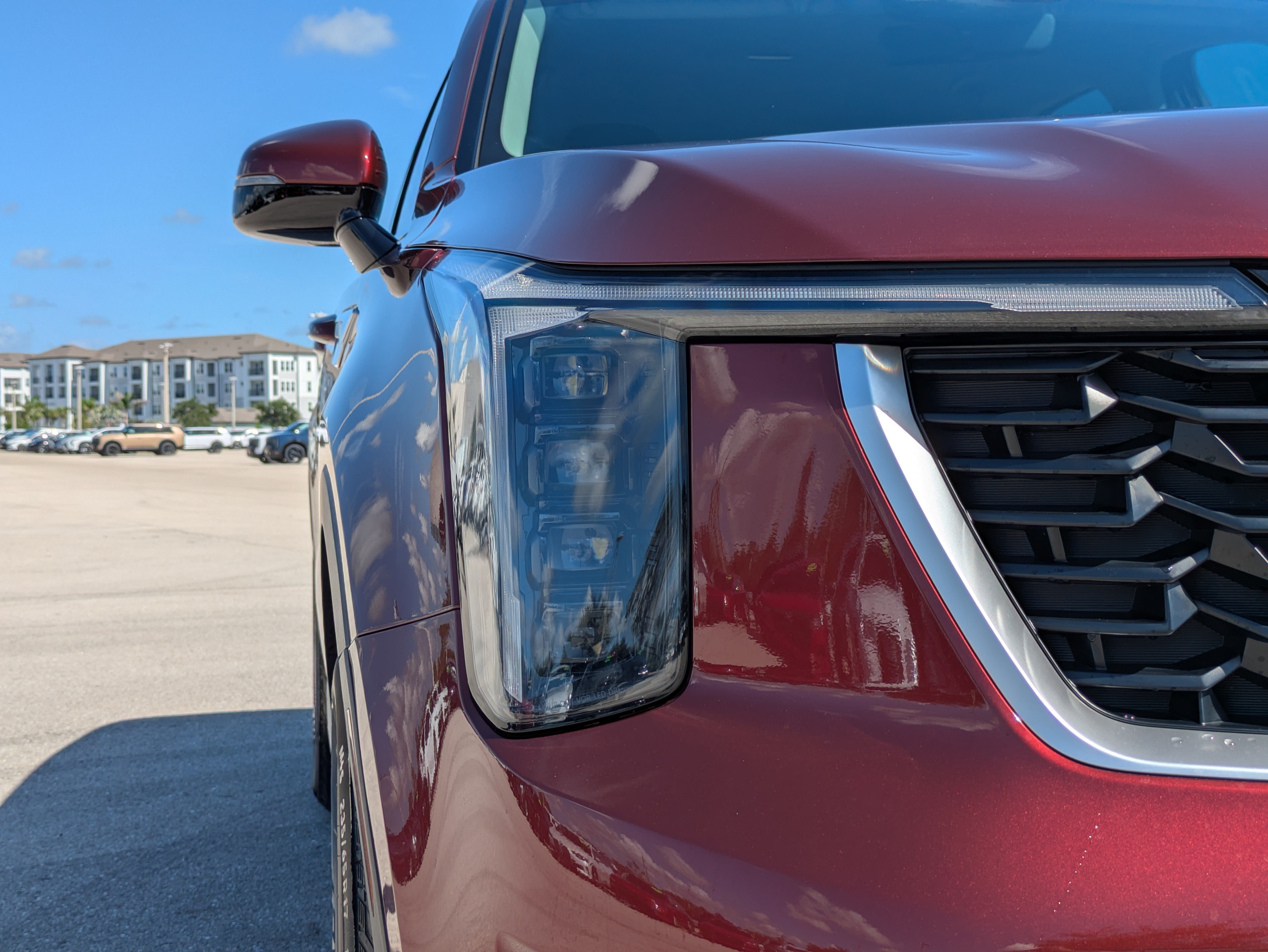 Certified 2025 Kia Sorento LX FWD image 10