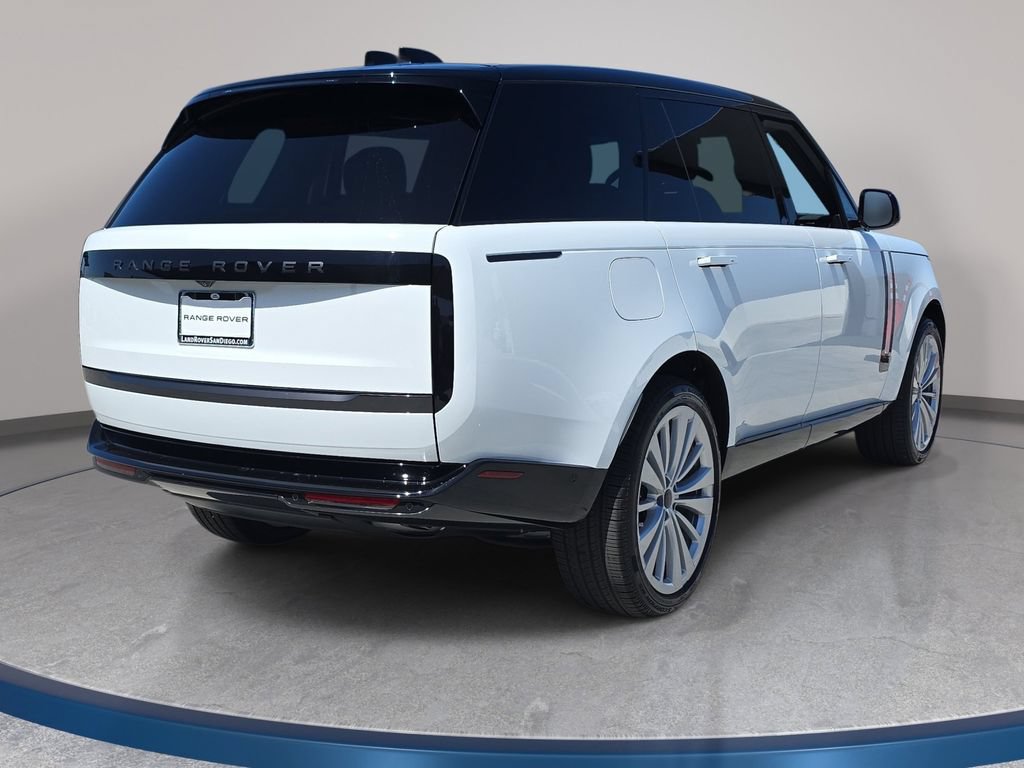 New 2026 Land Rover Range Rover Long Wheelbase SE AWD/4WD image 5