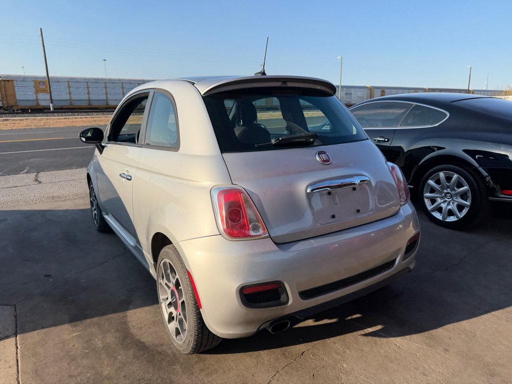 Used 2012 FIAT 500 Sport w/ Safety & Convenience Pkg FWD image 21