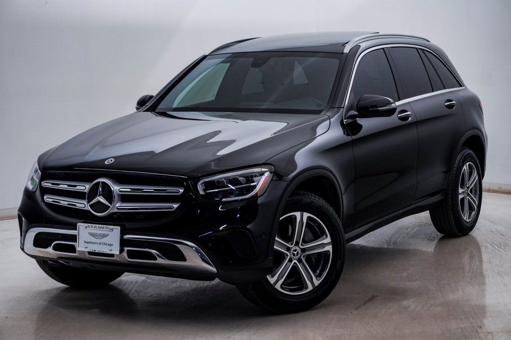 Used 2021 Mercedes-Benz GLC 300 4MATIC image 3
