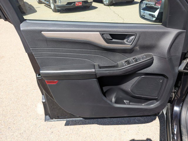 Used 2022 Ford Escape SE w/ Convenience Package AWD/4WD image 9