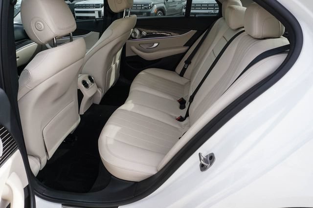 Used 2023 Mercedes-Benz E 450 4MATIC Sedan image 16