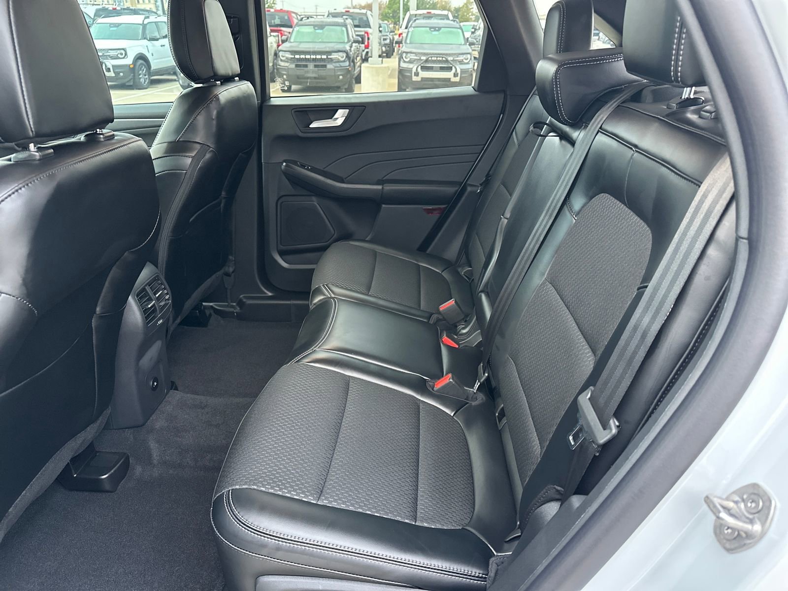 New 2026 Ford Escape SE FWD image 24