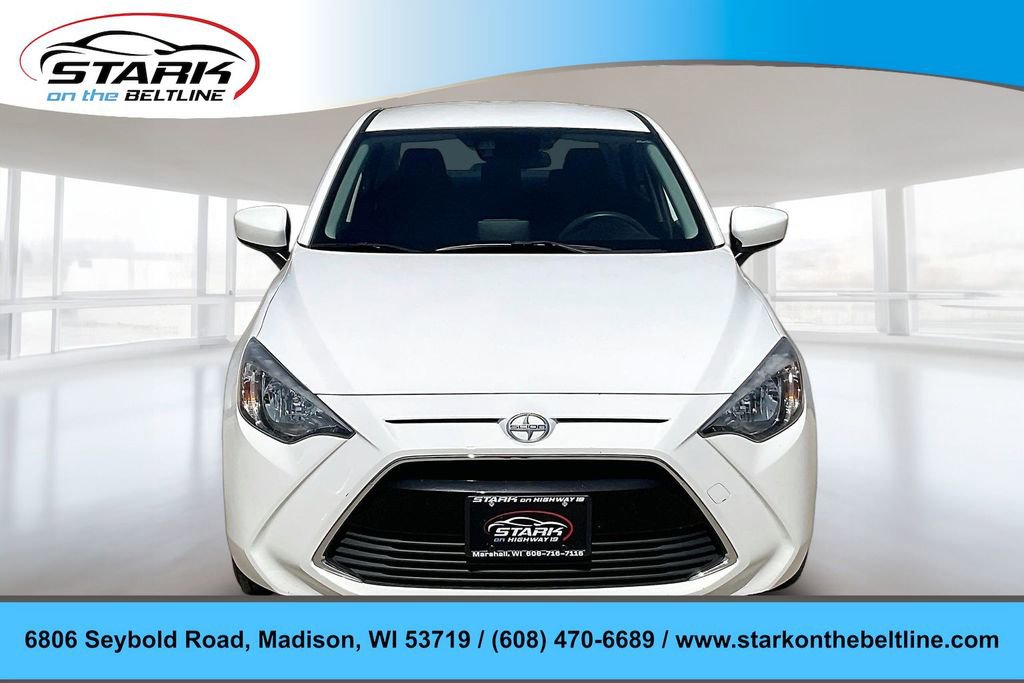 Used 2016 Scion iA FWD image 2
