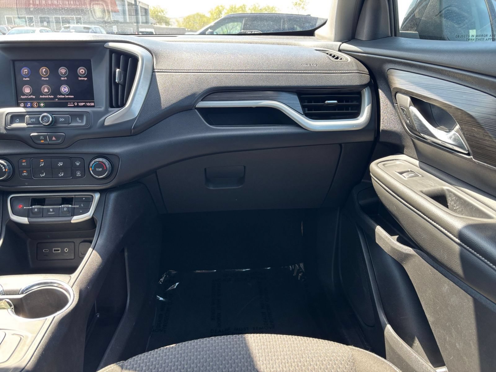 Used 2024 GMC Terrain SLE FWD image 33