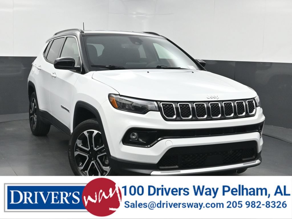 Used 2023 Jeep Compass Limited AWD/4WD image 1