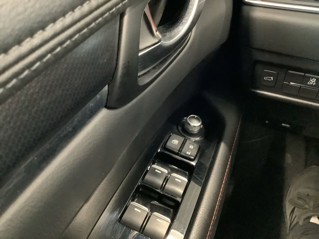 Used 2024 MAZDA CX-5 Carbon Edition AWD/4WD image 22