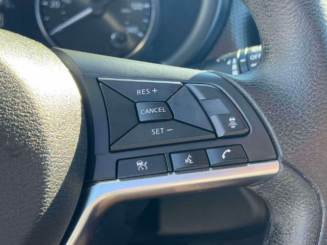 Used 2024 Nissan Kicks SV FWD image 19