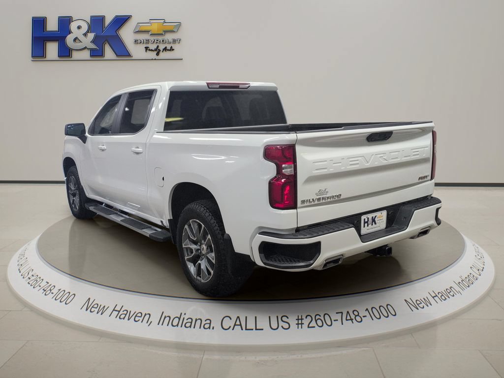 Used 2025 Chevrolet Silverado 1500 RST AWD/4WD image 4